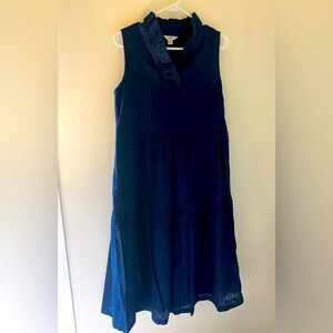 🎉BOGO🎉 EUC Crown & Ivy Tiered Midi Navy Sleeveless Dress - Size Medium